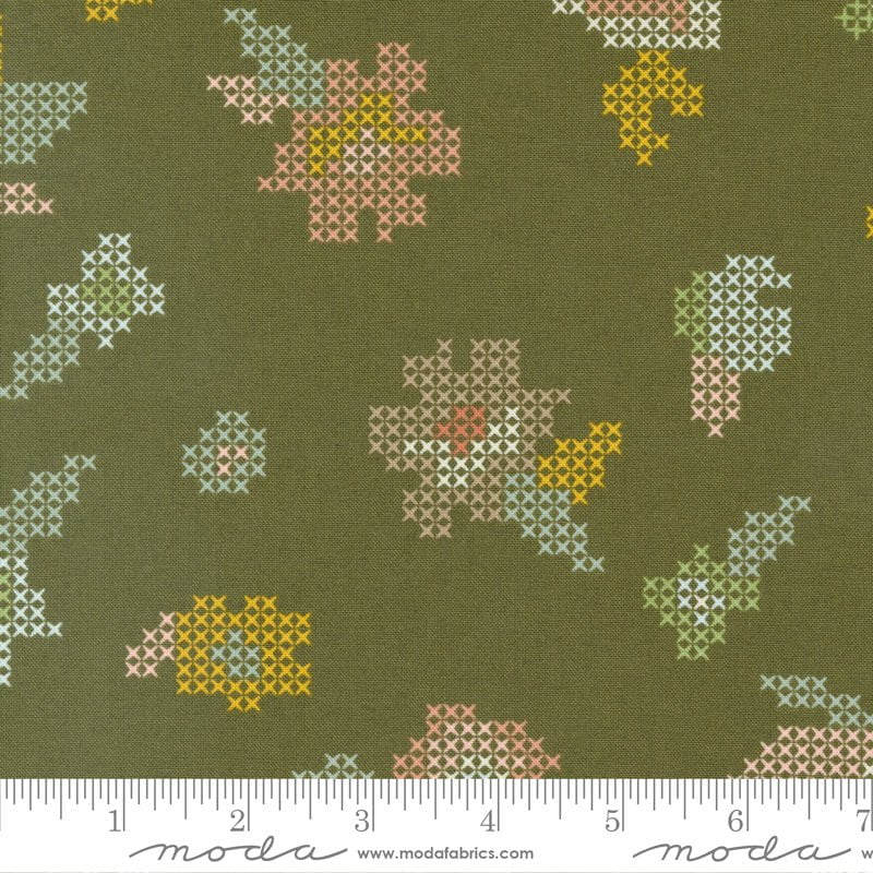 Dawn On The Prairie: Fat Quarter Bundle - 38 pcs