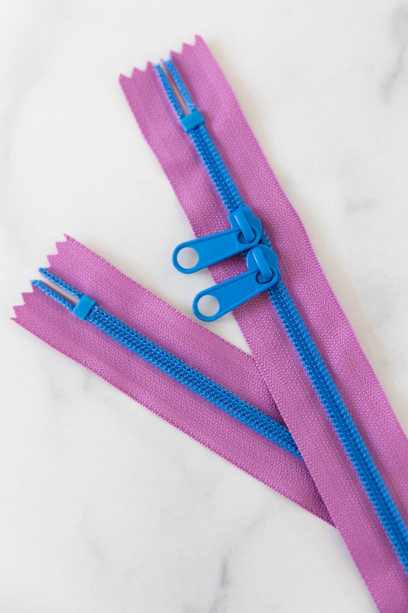 30" Zipper: Blueberry