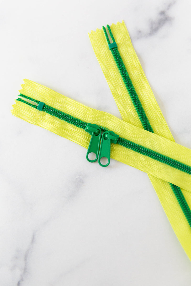 30" Zipper: Lemon Lime