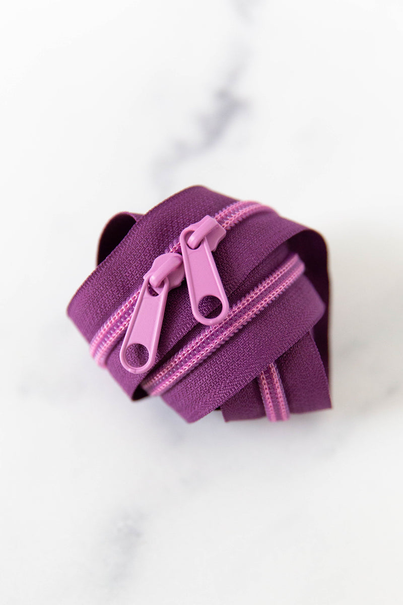 30" Zipper: Plum